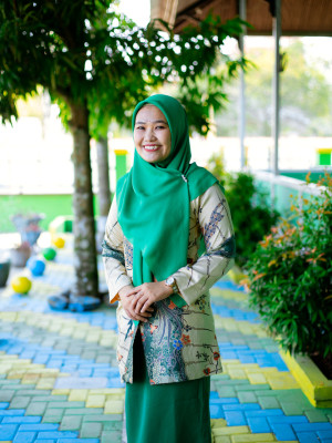 Andhita Rahisa Rizky, S.Pd