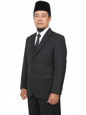  Iwan Karnaen, S.Pd.I